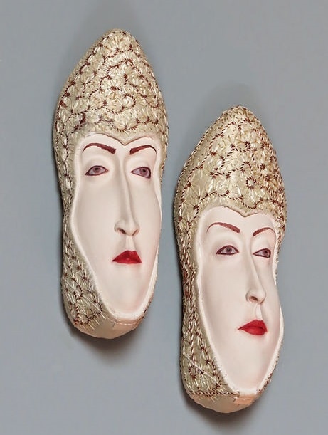 Источник: https://dailydoll.news/2023/11/14/gwen-murphy-dailydollnews-11-2023/