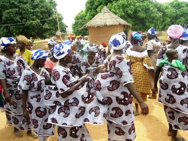 Похоронная церемония в Казамансе. Источник: https://www.seneplus.com/opinions/funerailles-en-milieu-senoufo-plutot-la-joie-que-les-pleurs