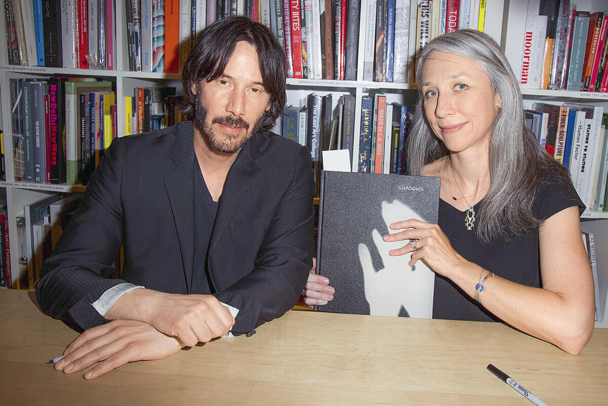    С Александрой Грант на презентации книги Киану «Тени». 2016 г. LEGION-MEDIA