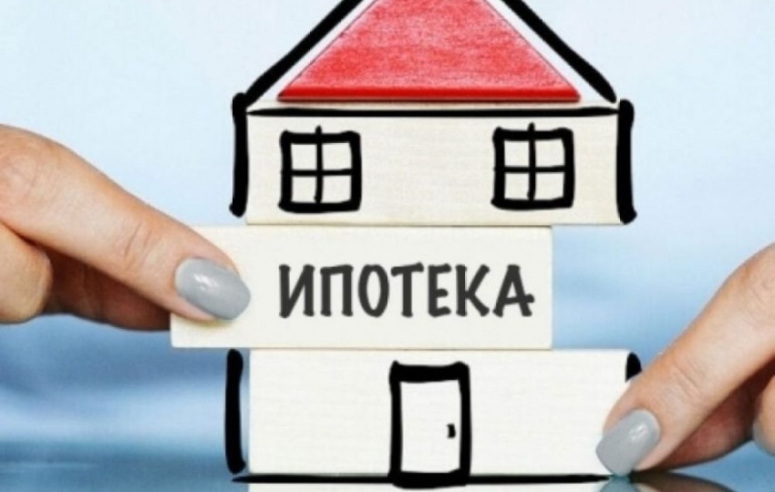 Стоит ли брать ипотеку в 2025 году: условия и риски