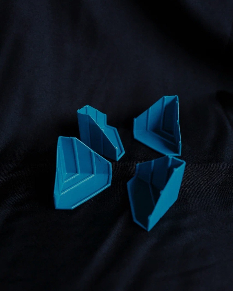 защита уголков мебели	