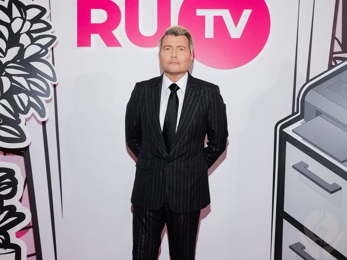    Николай Басков на премии RU.TV, фото: пресс-служба