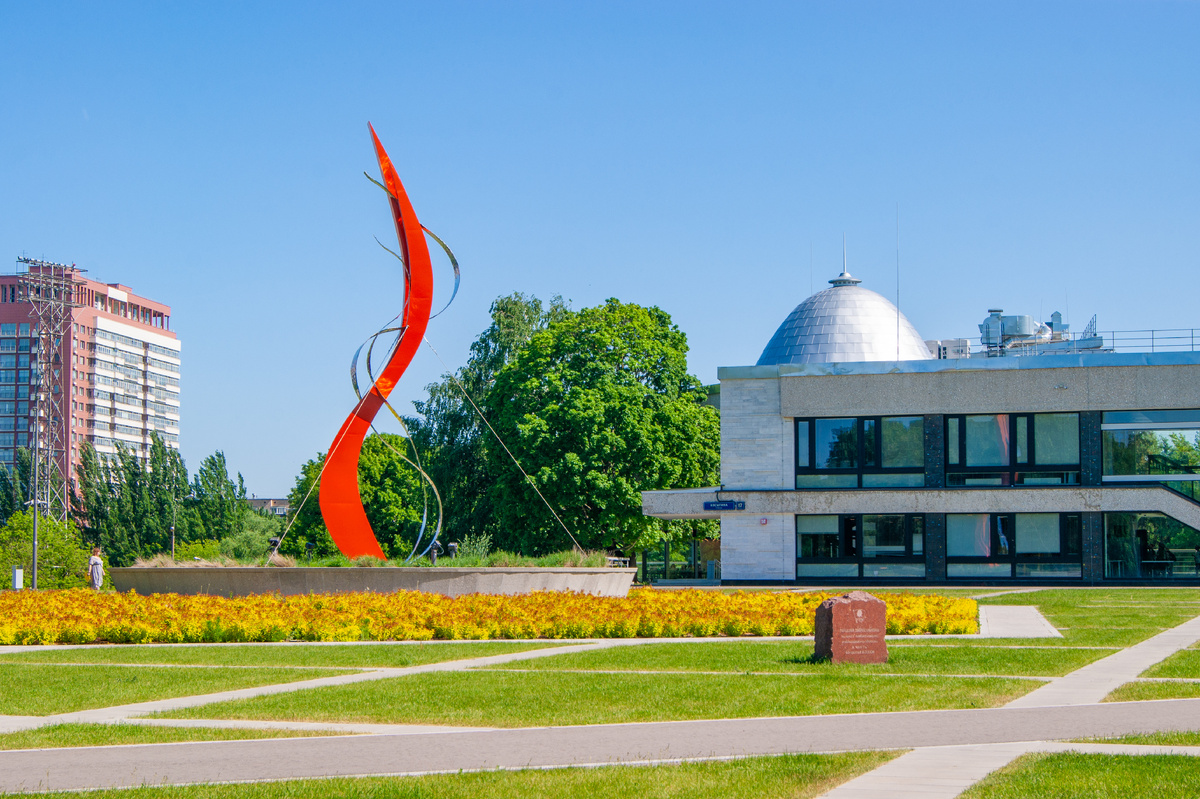 Дворец пионеров на Воробьёвых горах.