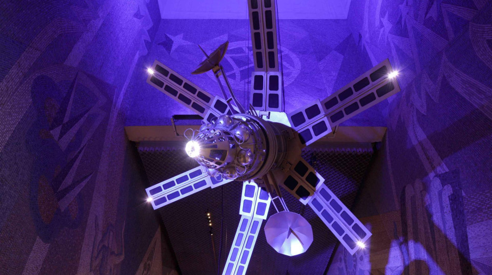    Спутник-призрак Молния-1 ожил через полвека после гибели и шлет загадочные коды