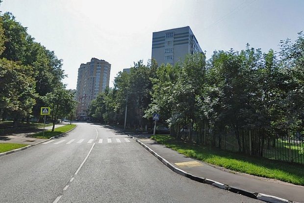    Херсонская улица в столичном районе Зюзино, где жил Александр Пичушкин. Фото: сервис «Яндекс.Карты»
