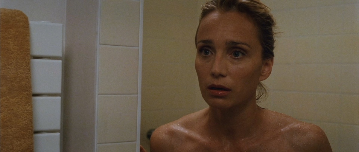 Этот фильм - экранизация романа американца Харлана Кобена, который после успеха фильма стал чаще импортировать свои произведения именно европейским режиссёрам. 