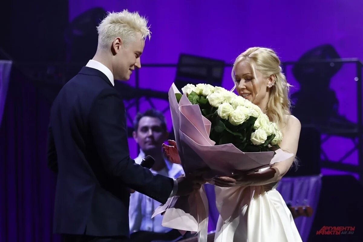    SHAMAN и Елена Мизулина.