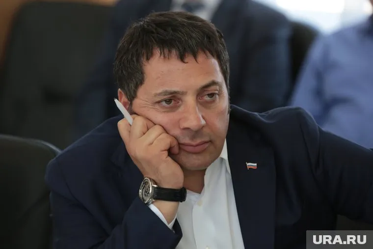 В 2011–2016 годах Вагаршак Сарксян занимал пост исполнительного директора Мотовилихинских заводов
Фото: Алексей Глазырин © URA.RU