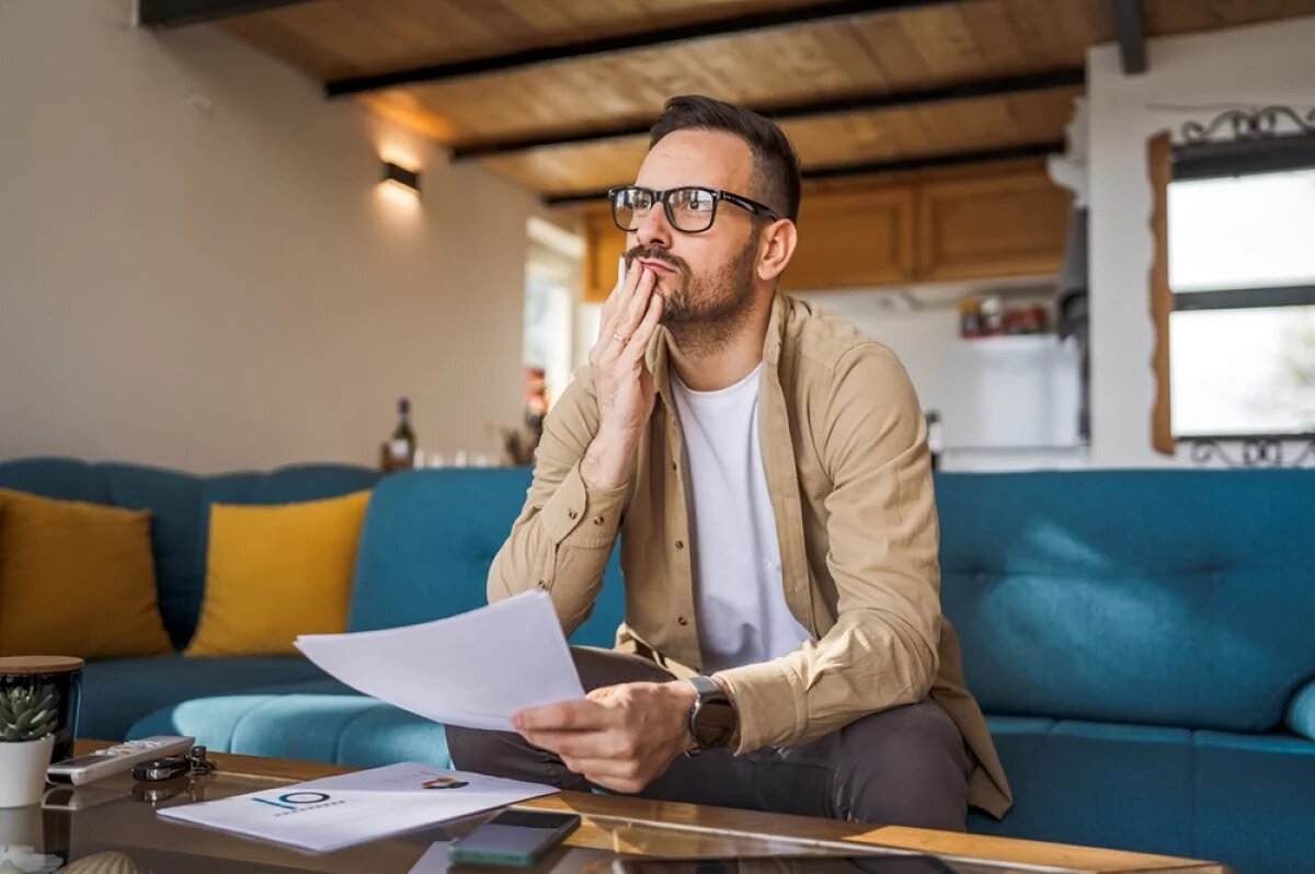    После паузы.