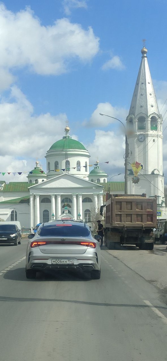 Все фото автора, но сделаны из машины. Так что качество не очень, а вот настроение...Оно же чувствуется! Листайте