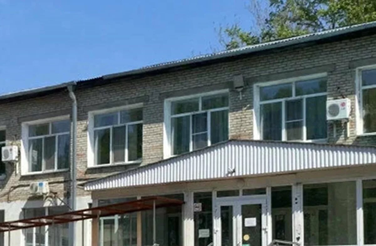    Пациентов бикинской психбольницы «укомплектовали» по 6 человек на комнату