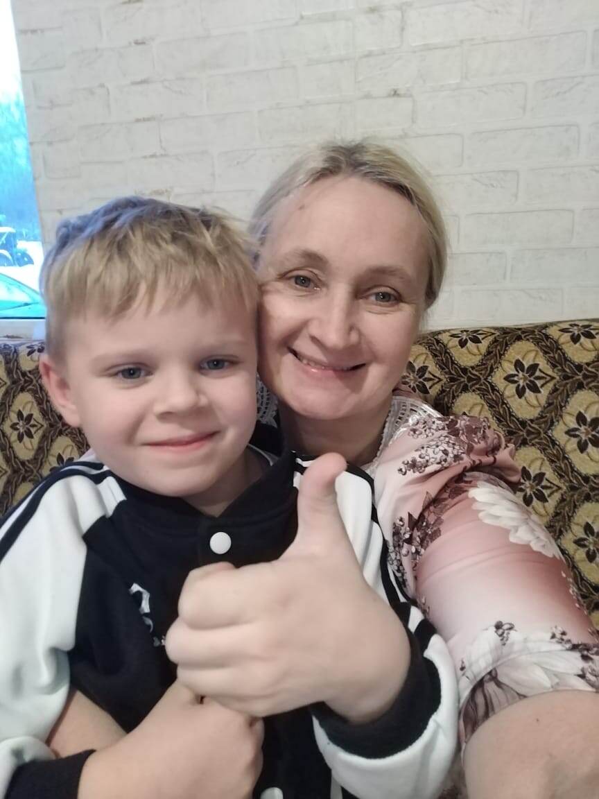 Федосик первоклашка, уже закончил👍