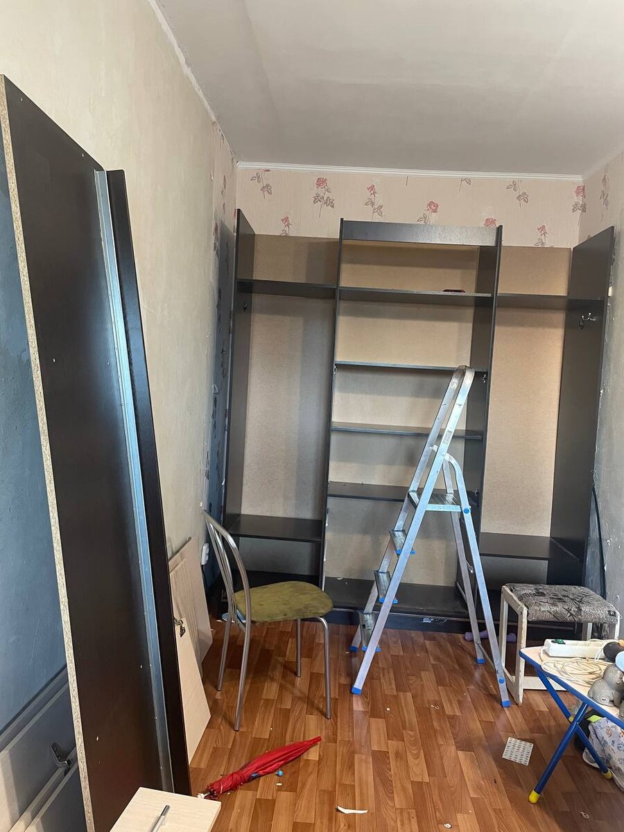 Уже сняла все двери и крышу