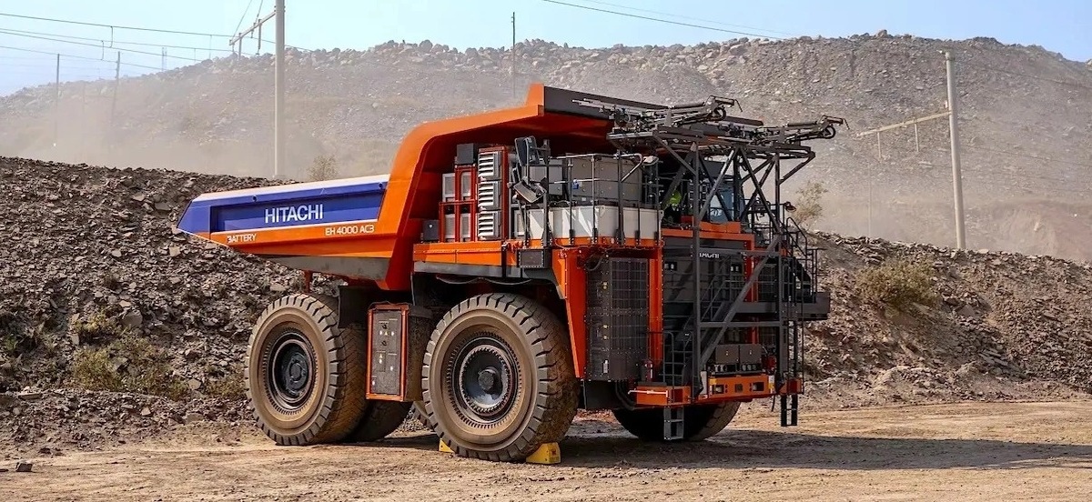 Фото Hitachi  📷
