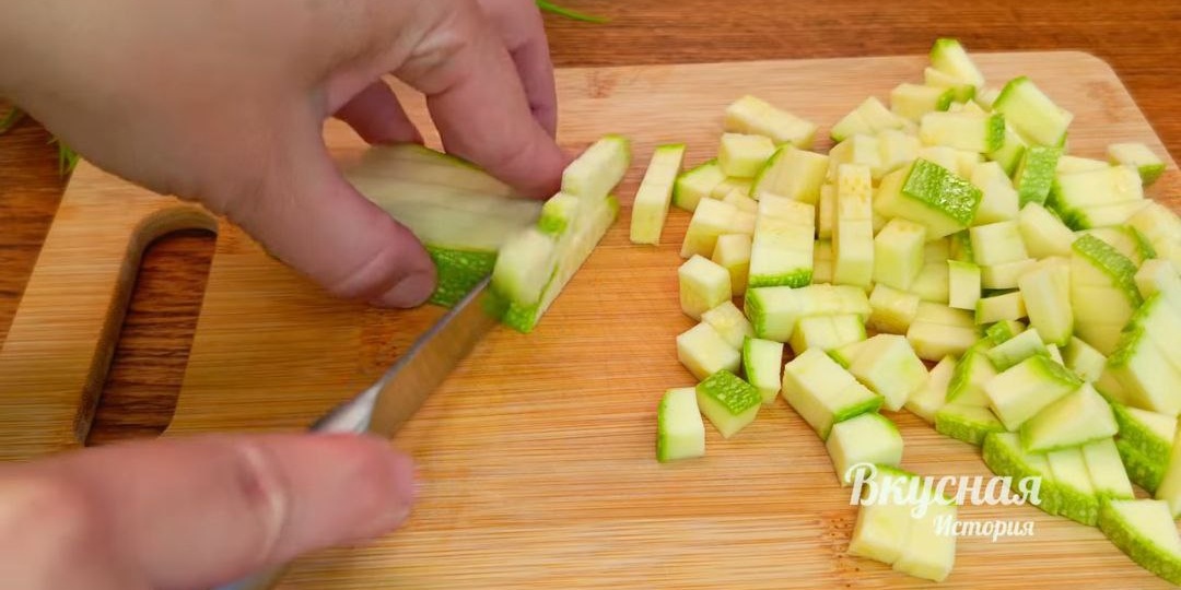 Готовлю так КАБАЧКИ всё лето. Этот рецепт покорил меня своей простотой и вкусом.