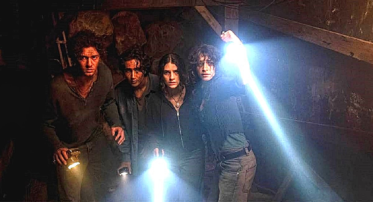 - Нет, ну на самом-то деле мы же сейчас крепчаем. "Ведь верно? Ведь правильно?".