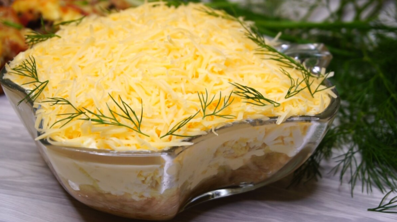 Неповторимый по вкусу Салат «Париж в снегу» В составе 4 ингредиента