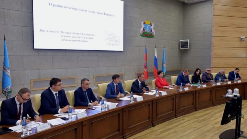     Совещание по вопросу развития центральной части города и исторического центра краевой столицы. Фото предоставлено пресс-службой Администрации Барнаула.