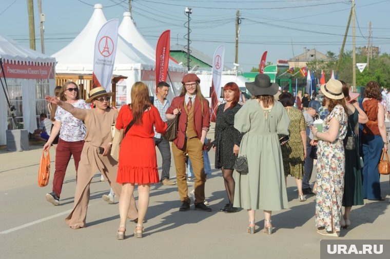 Парижская неделя моды в Челябинской области собрала представителей фешен-индустрии и любителей модных новинок. Фото: Вадим Ахметов © URA.RU