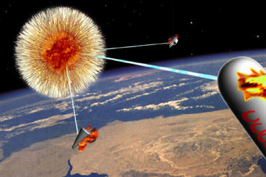 Excalibur уничтожает советские боеголовки