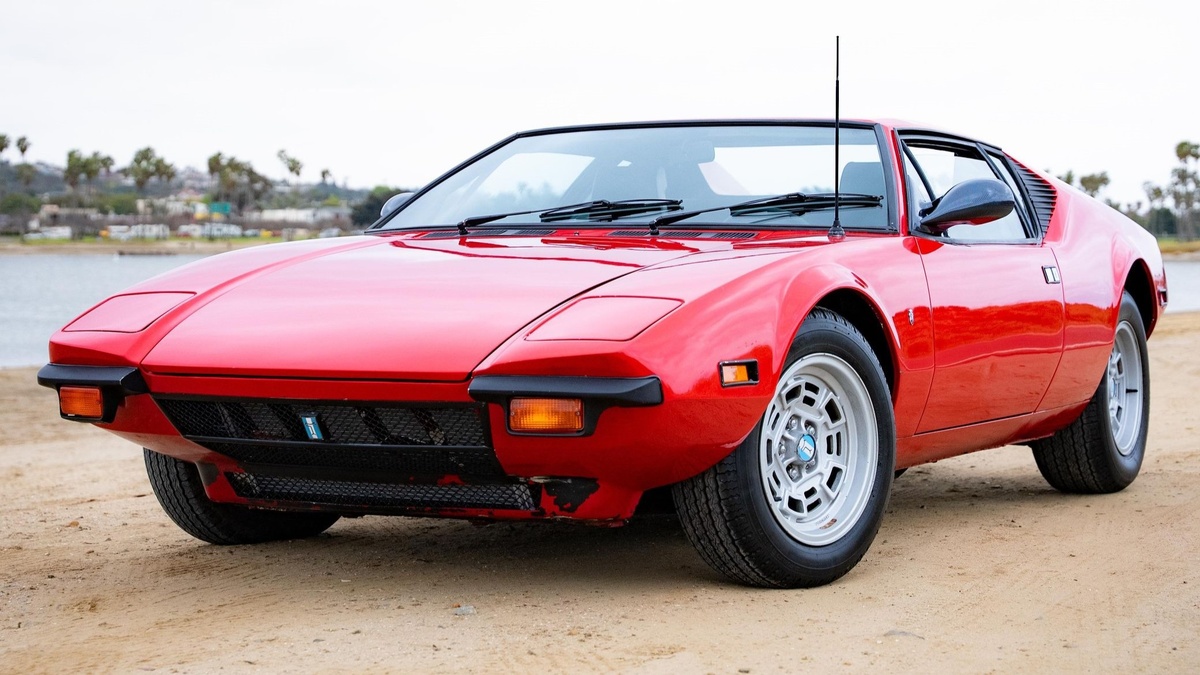 DeTomaso Pantera