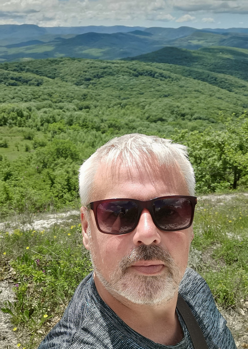 Вот такая она - панорама весенних гор