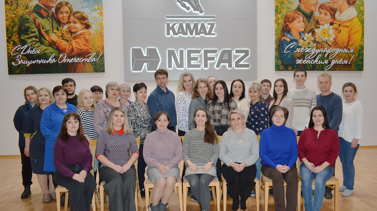 Сплоченный креативный коллектив под руководством Николая Хворонова