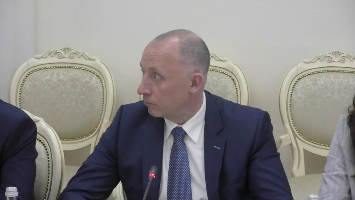    В Курске восстанавливают пострадавшие от атак украинских БПЛА дома