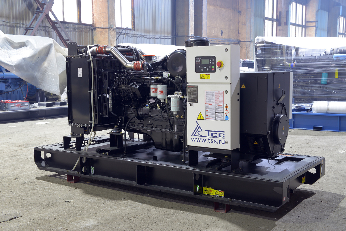 Дизель-генератор ТСС 108 кВт на базе двигателя Cummins