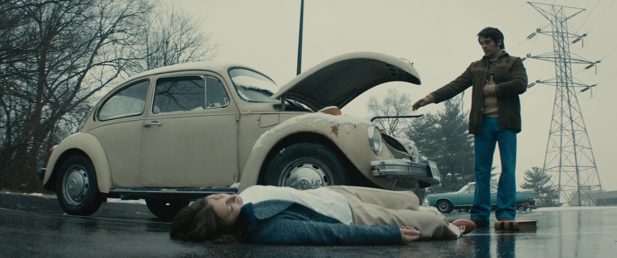 До Берлингера сценарий хотели экранизировать ливанский режиссёр Зиад Дуэри и Джоди Фостер. 