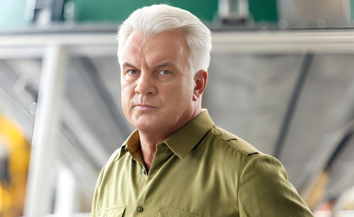 Анатолий Котенёв