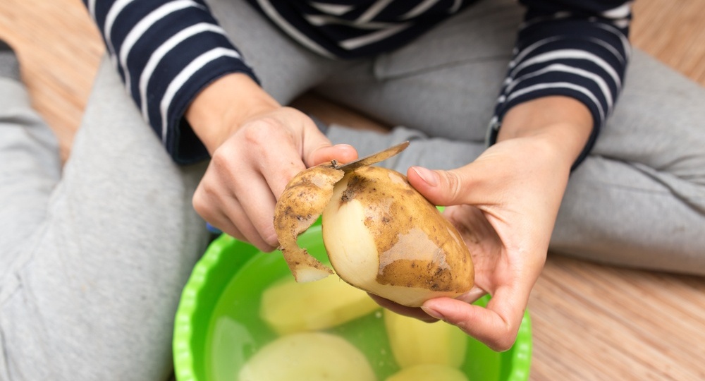 Варила картошку неправильно всю жизнь: белорусские лайфхаки, которые удивят даже вашу бабушку