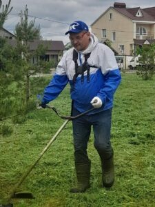    Сделаем вместе Оренбург чище и зеленее Марина Шарт