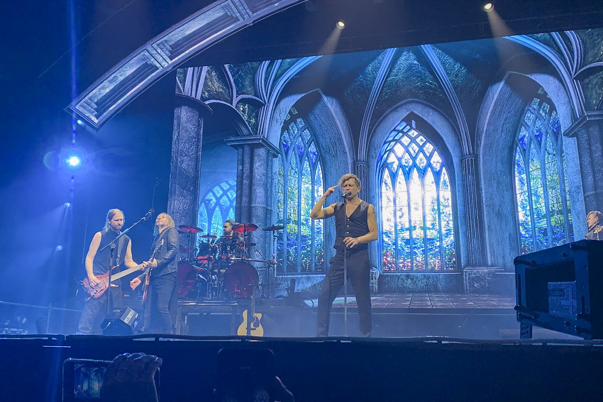 «Би-2» продают не только музыку – группа торгует данными фанатов.  Фото: ФедералПресс / Полина Шестакова