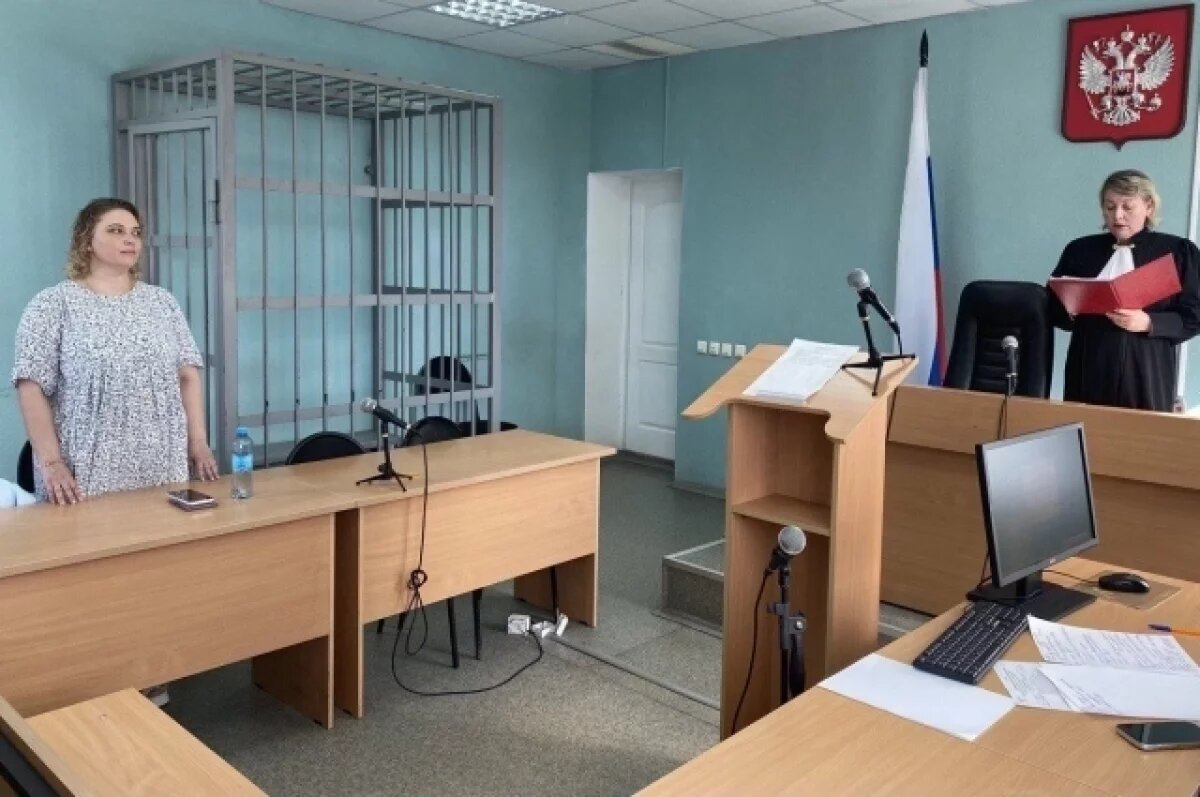    За злоупотребление полномочиями в Удмуртии осудили бывшую чиновницу