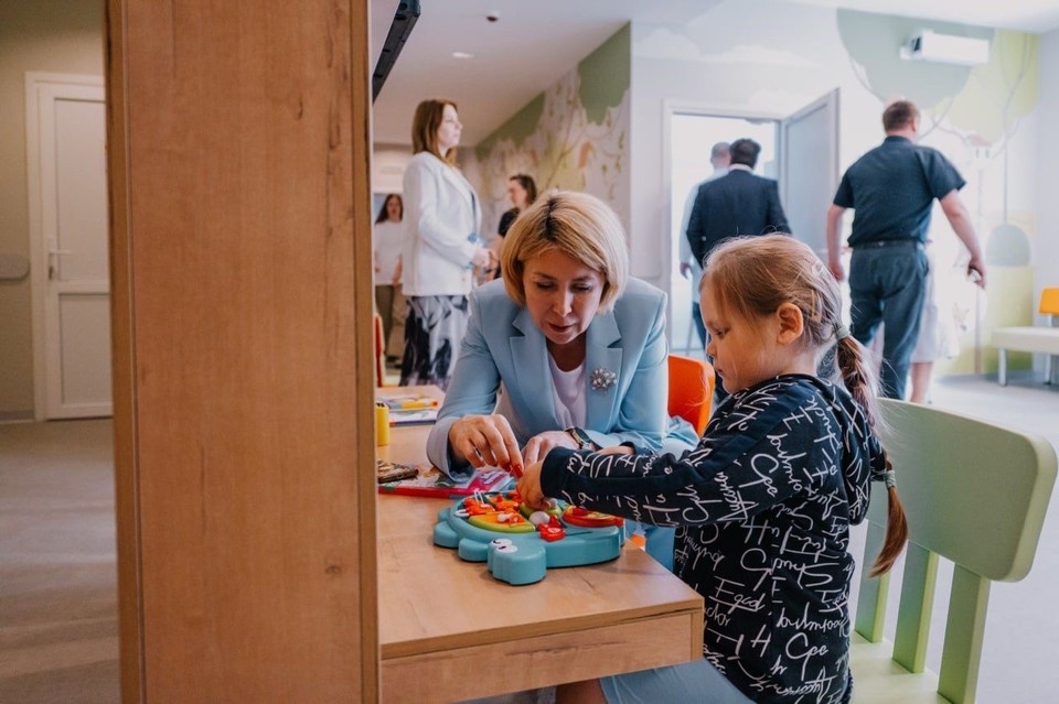    Фото: «Соколов Фонд» ко Дню защиты детей полностью обновил детское отделение поликлиники Красносельской районной больницы