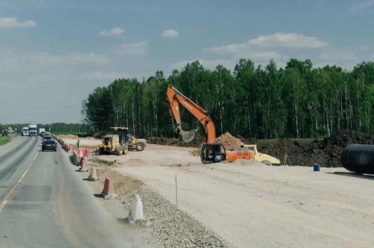    Трассу Екатеринбург-Тюмень полностью расширят до четырех полос к 2026 году