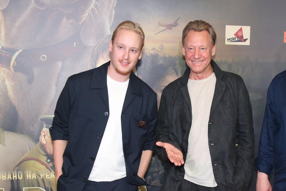    Дмитрий Харатьян с сыном Иваном 123RF/legion-media.ru