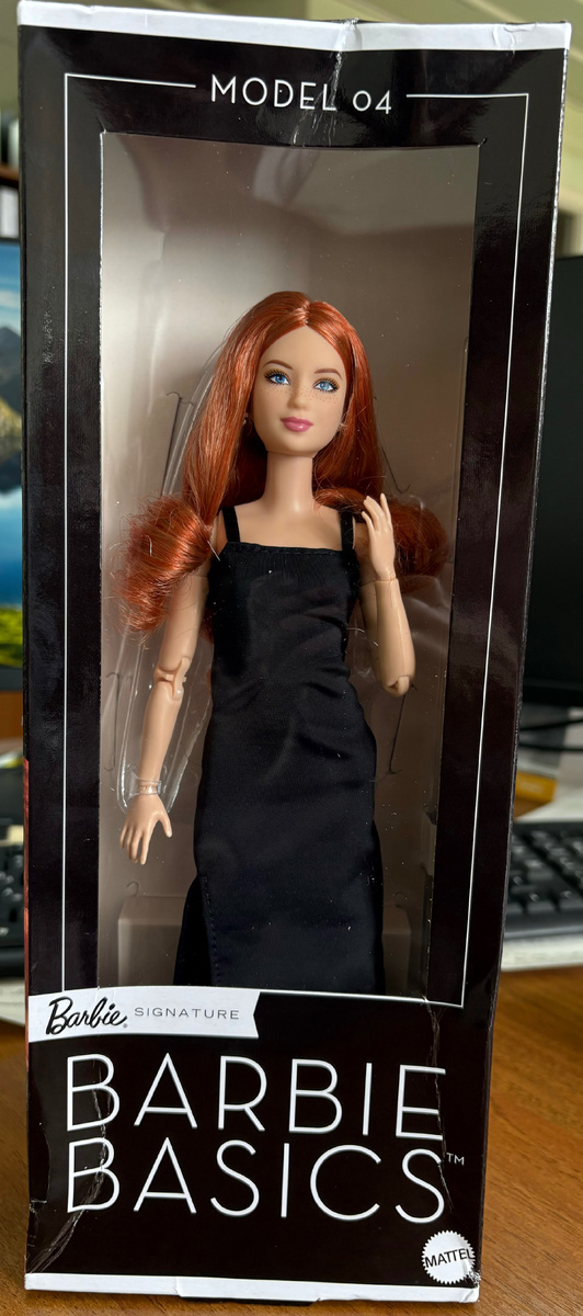 Фото «с пылу с жару», как только забрала ее из пункта выдачи.