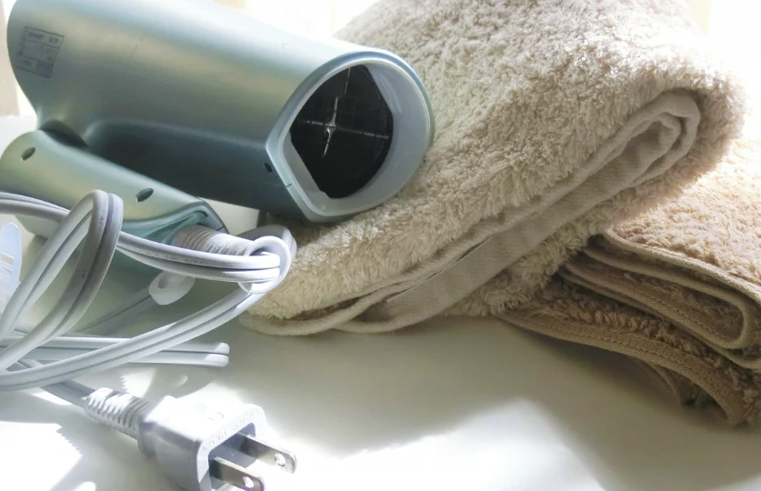 ❌ Отказ от фена: красивая идея или угроза здоровью волос?