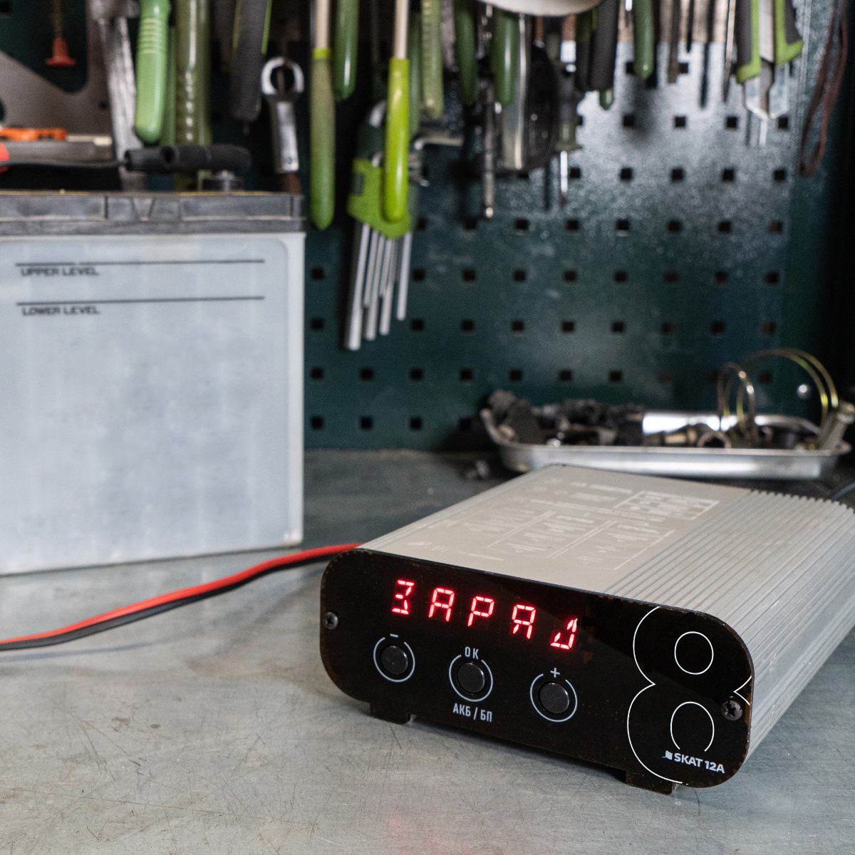 Как правильно заряжать автомобильные аккумуляторы: подробная инструкция