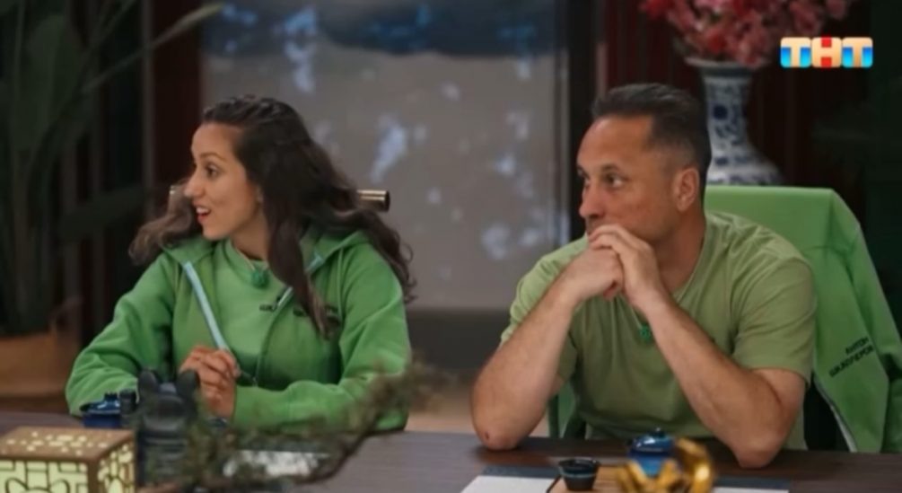   Кадр из шоу «Сокровища императора», соцсети