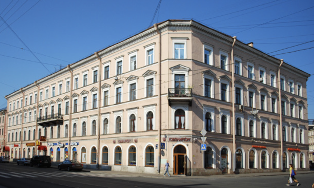 Источник: https://eclectica.ru/info/articles/windows_petersburg2/