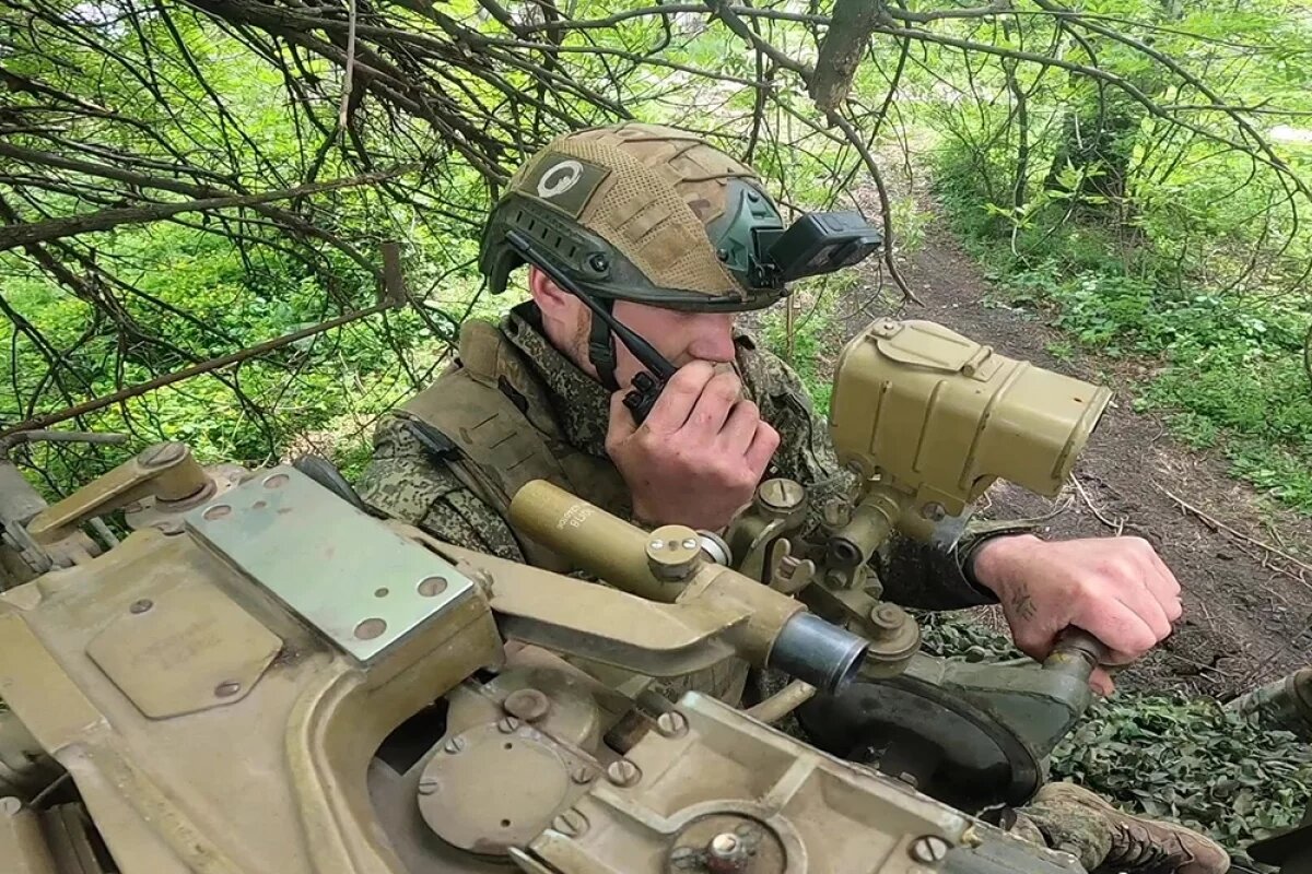    Сейчас идут бои за Новониколаевку, Яблоновку, Кондратовку.