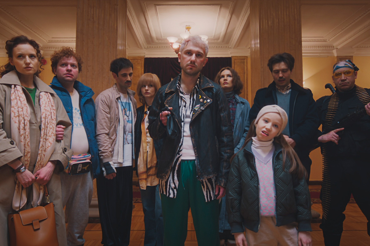 «НМГ Кинопрокат»📷Кадр из фильма «Качели»