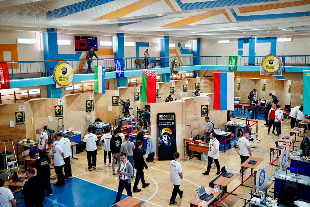 Накал страстей и заряд эмоций: кто стал лучшим в финале Открытого чемпионата электриков IEK — 2025?