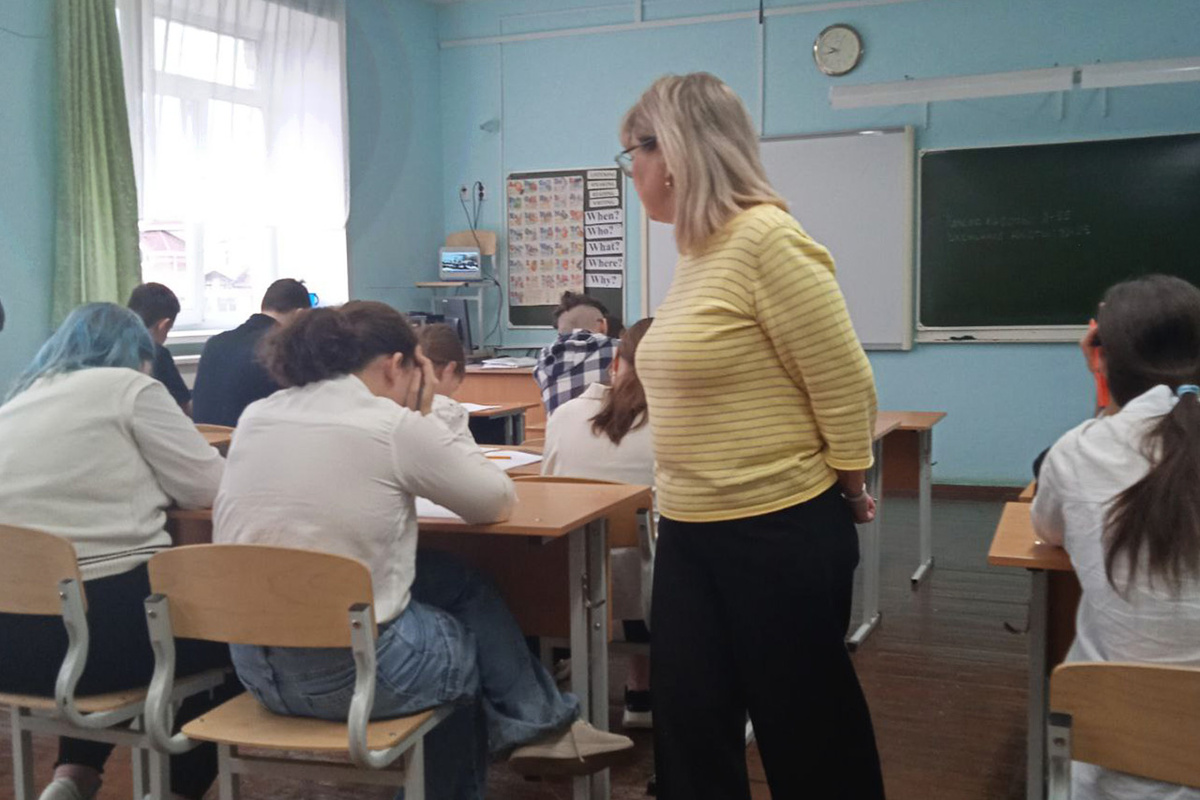 Петербург также оказался единственным из трех регионов, где местные власти решили понизить порог баллов на ОГЭ.  Фото: Фото: ФедералПресс / Нина Калинина