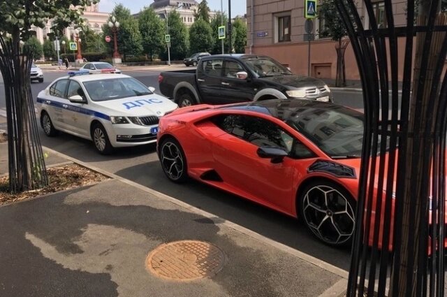    Известного блогера задержали полицейские за рулем арендованного авто. Фото: АиФ-Казань