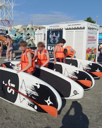 Спорт помогает ребятам и в развитии, и в социализации.