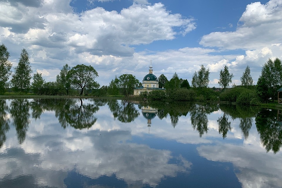    В храме Михаила Архангела венчались Блок и Мнеделеева Елена ПОПОВА